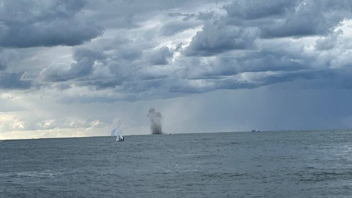 В окупованому Севастополі зафіксували вибух в морі